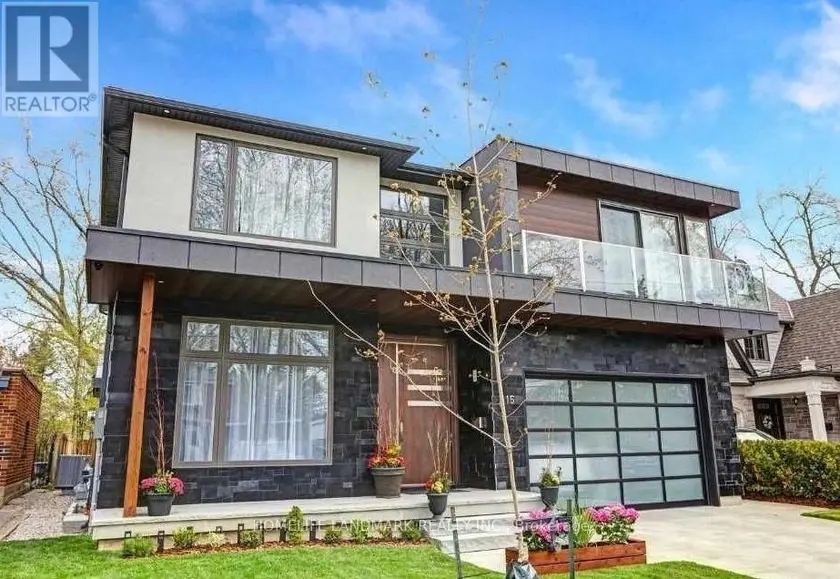 Detached at 15 WENONAH DRIVE, Mississauga