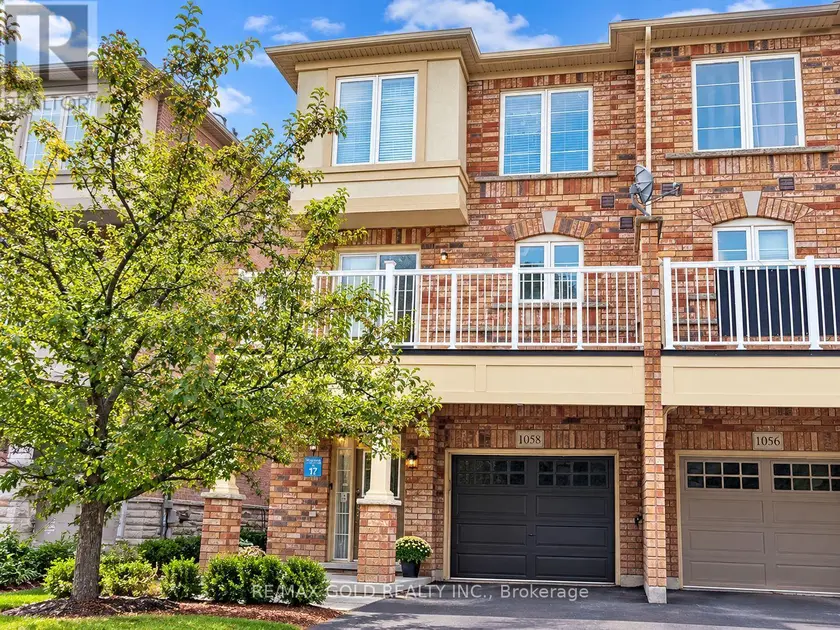 Townhouse at 1058 FELICITY DRIVE, Mississauga