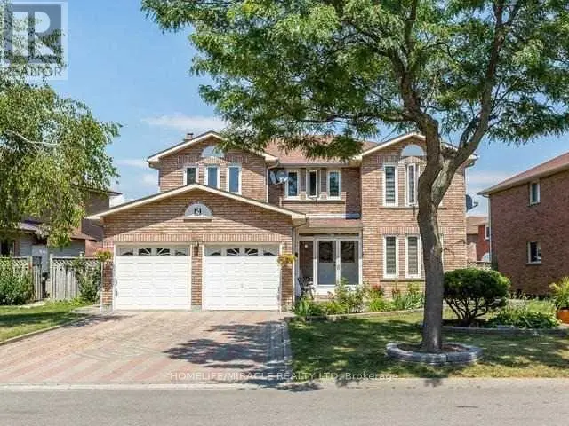 Detached at 5 SUGAR CREEK LANE, Brampton