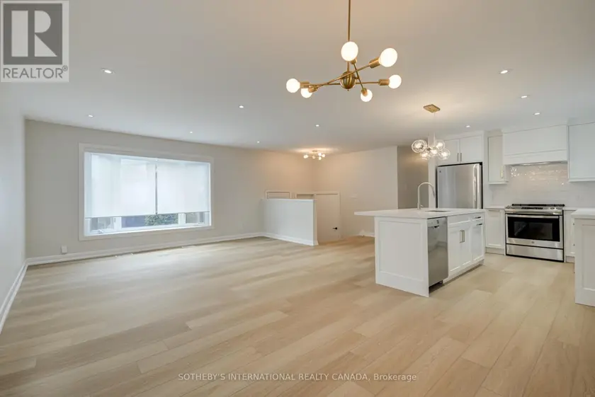 Detached at MAIN - 18 PUCKERIDGE CRESCENT, Toronto