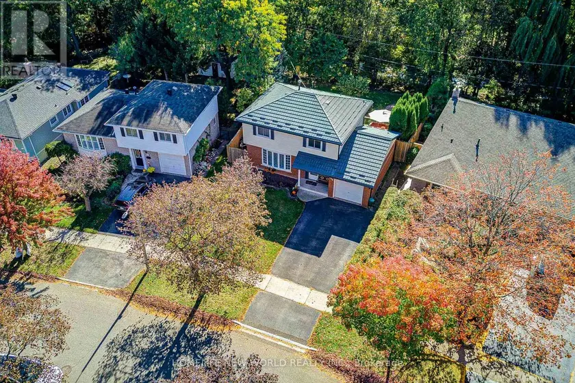 Detached at 346 MELORES DRIVE, Burlington