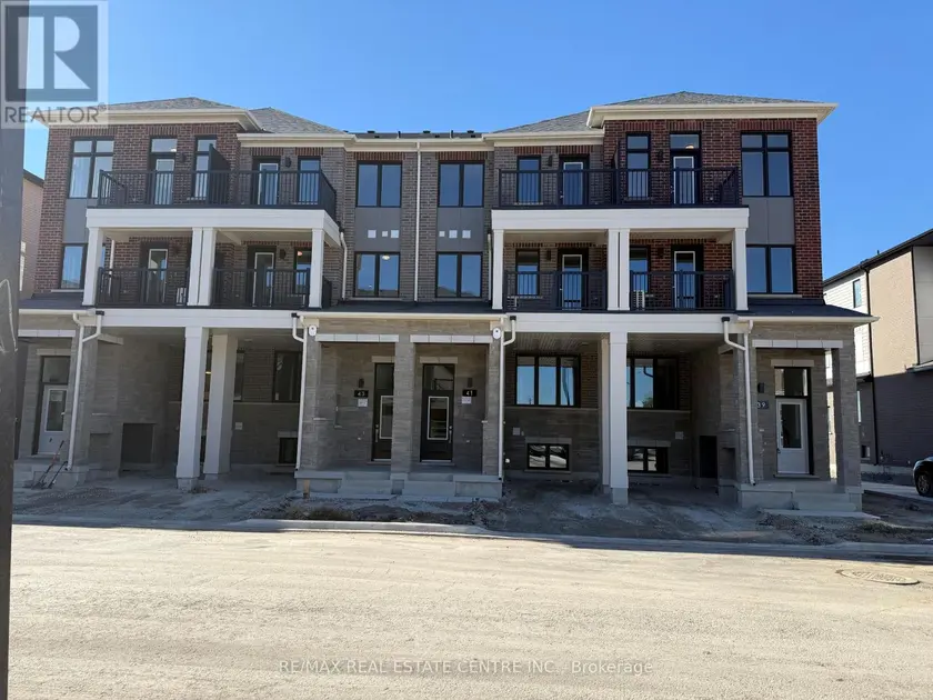 Townhouse at 41 THORNBIRD CRESCENT, Brampton