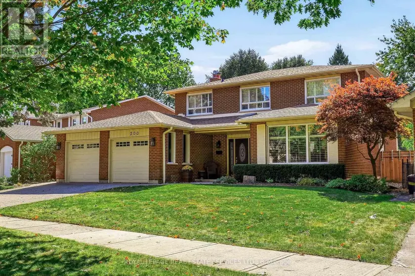 Detached at 200 ALL SAINTS CRESCENT, Oakville