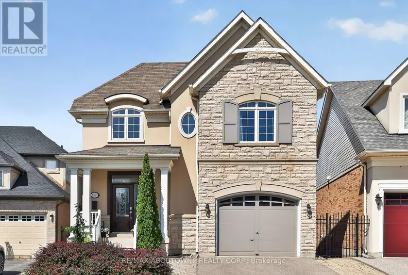 Detached at 2269 WHITWORTH DRIVE, Oakville