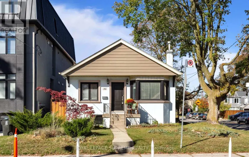 Detached at 54 EAST DRIVE, Toronto