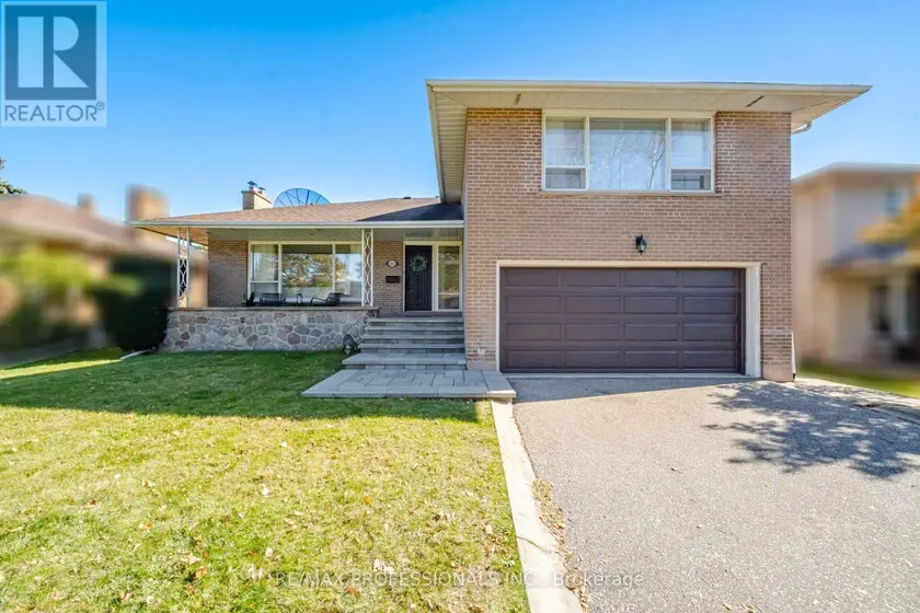 Detached at 103 MILL ROAD, Toronto