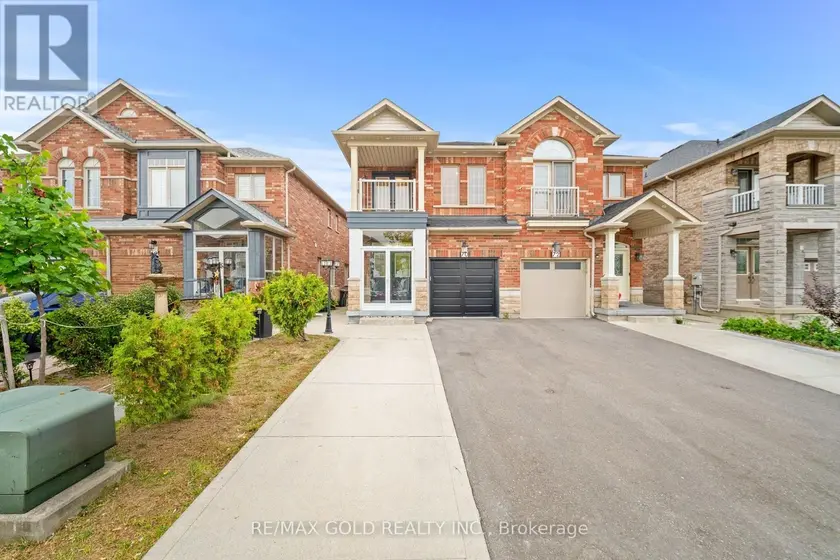 Semi-Detached/Link at 70 CRYSTALVIEW CRESCENT, Brampton