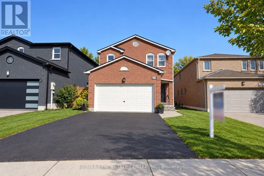 Detached at 32 MCKINNON AVENUE, Halton Hills