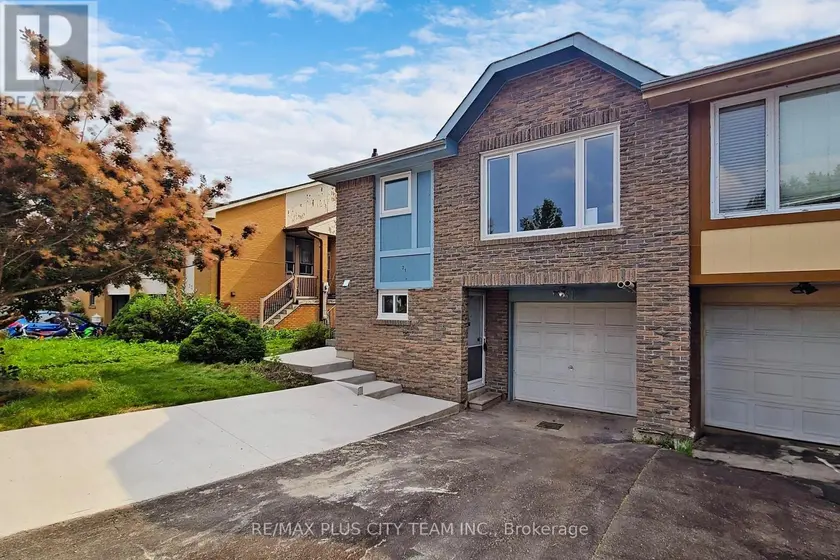 Semi-Detached/Link at BSMT - 31 LEACREST STREET, Brampton