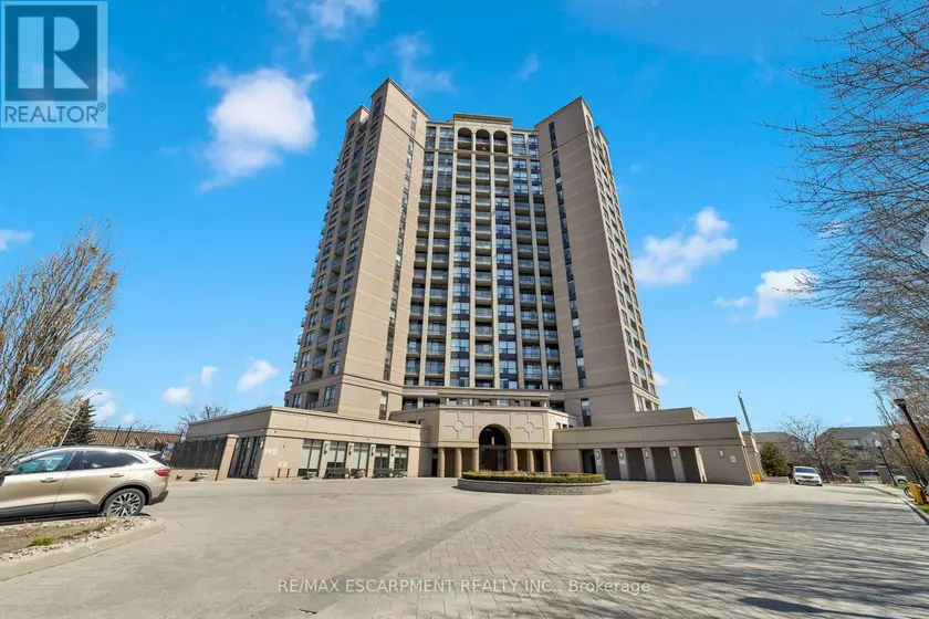 Apartment at 1405 - 220 FORUM DRIVE, Mississauga