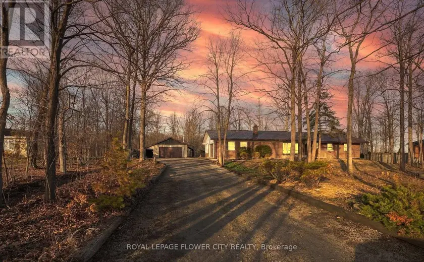 Detached at 8449 EIGTH LINE, Halton Hills