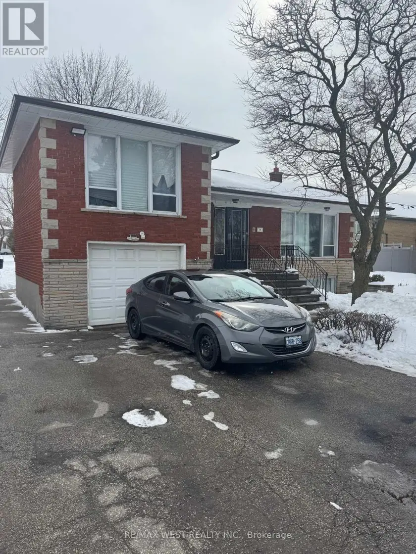 Multiplex at B2 - 35 LILYWOOD ROAD, Toronto
