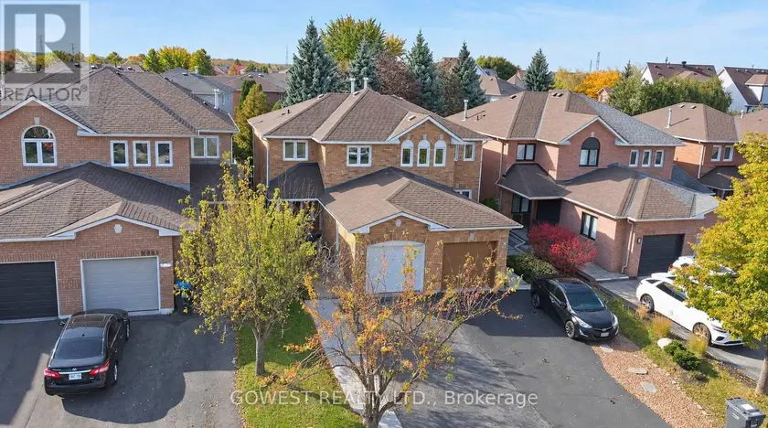 Semi-Detached/Link at 6570 ALDERWOOD TRAIL, Mississauga