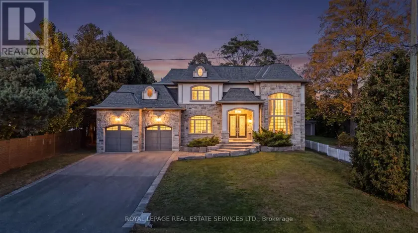 Detached at 369 LEES LANE, Oakville