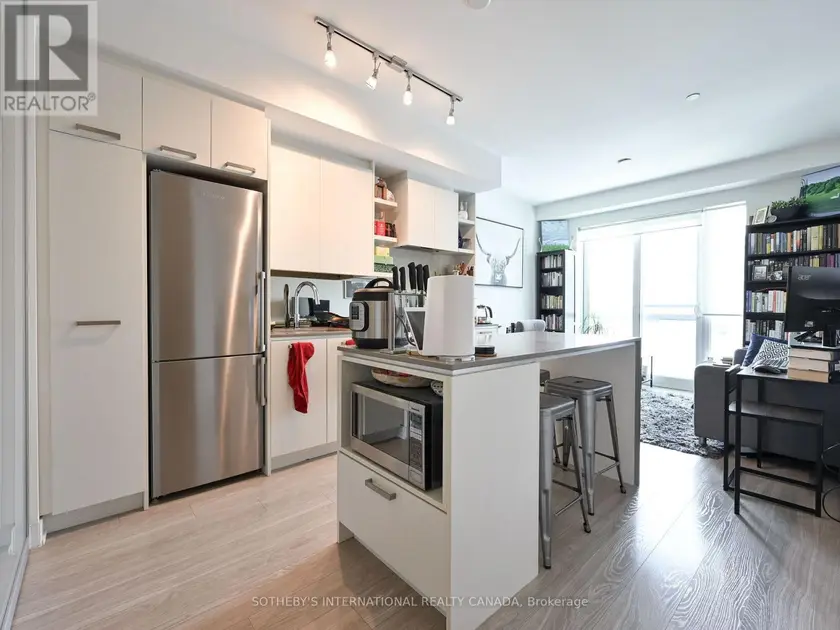 Apartment at 813 - 1830 BLOOR STREET W, Toronto