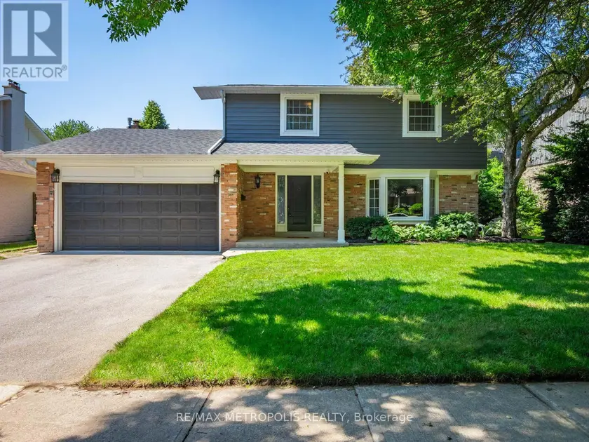 Detached at 144 ALL SAINTS CRESCENT, Oakville