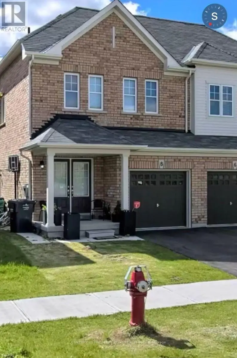 Semi-Detached/Link at 8 LANARK CIRCLE, Brampton