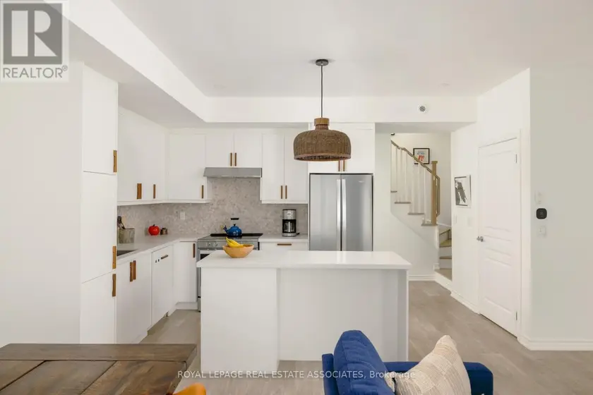 Townhouse at 3 - 115 LONG BRANCH AVENUE, Toronto