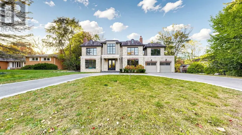 Detached at 1427 LAKESHORE ROAD W, Oakville