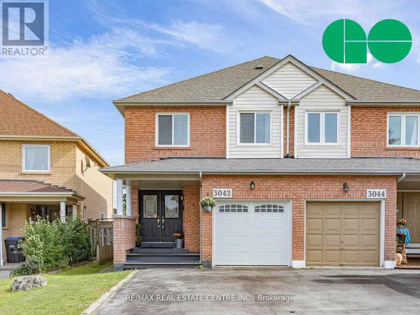 Semi-Detached/Link at 3042 PENDLETON ROAD, Mississauga