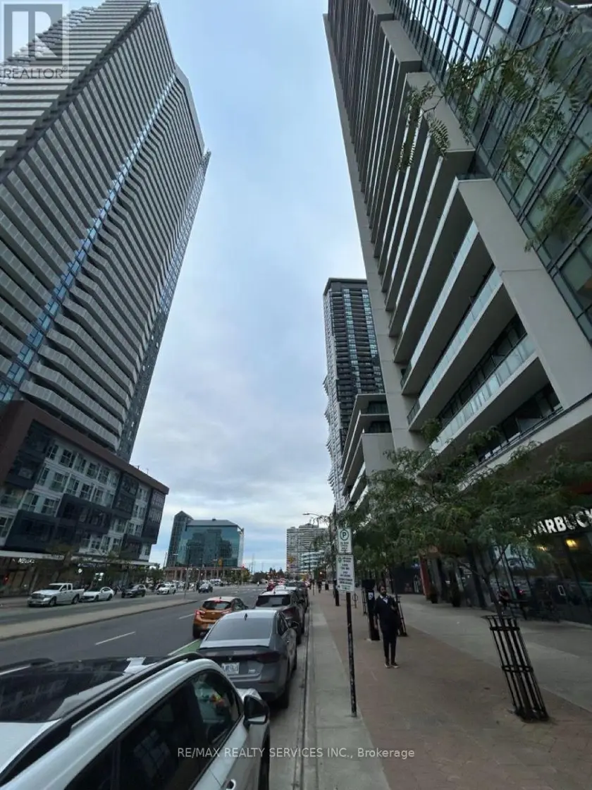 Apartment at 4005 - 4070 CONFEDERATION PARKWAY, Mississauga