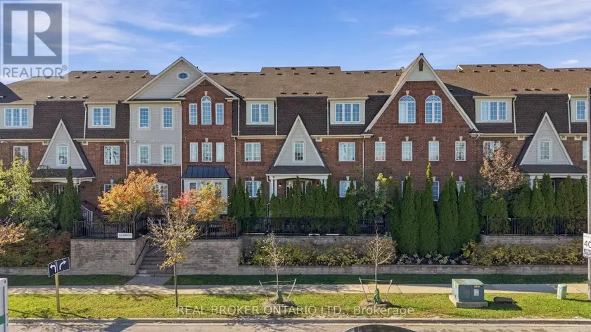 Townhouse at 6 - 3026 CLAYHILL ROAD, Mississauga