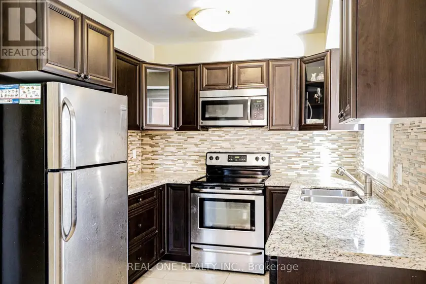 Detached at 3331 DOVETAIL MEWS, Mississauga