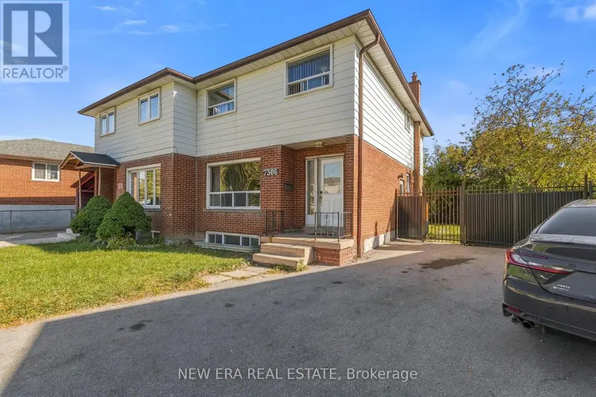 Semi-Detached/Link at 7306 SILLS ROAD, Mississauga
