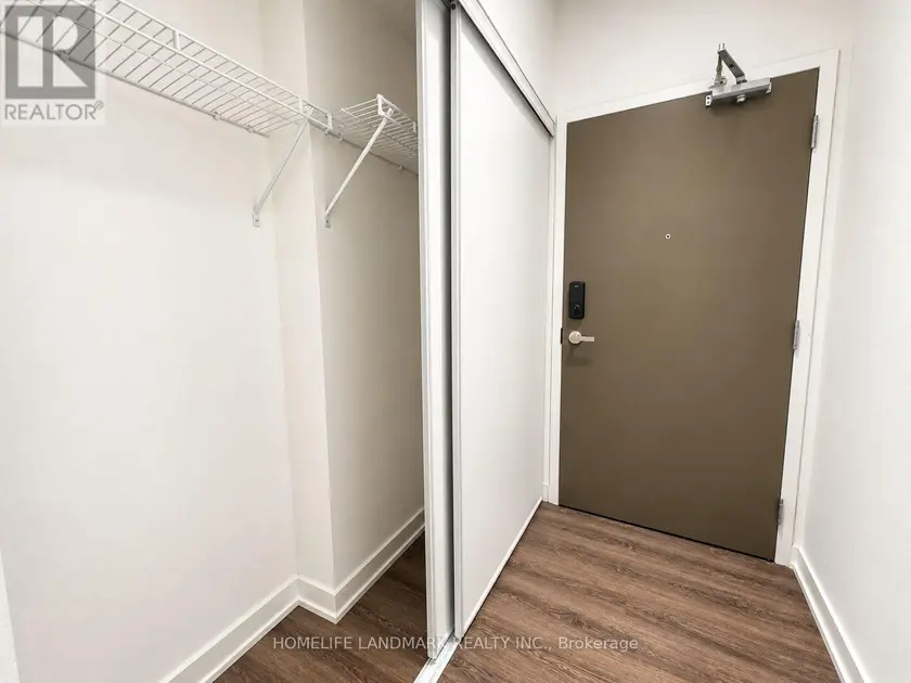 Apartment at 5401 - 448 BURNHAMTHORPE ROAD W, Mississauga