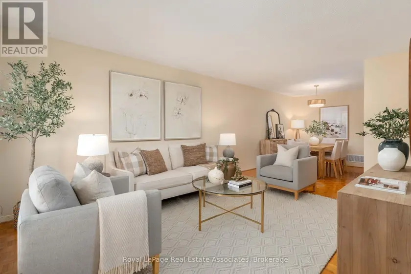 Semi-Detached/Link at 7 CAPSTAN COURT, Toronto