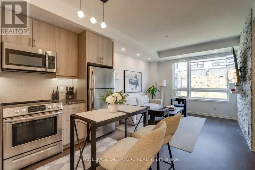 Townhouse at 304 - 1150 BRIAR HILL AVENUE, Toronto