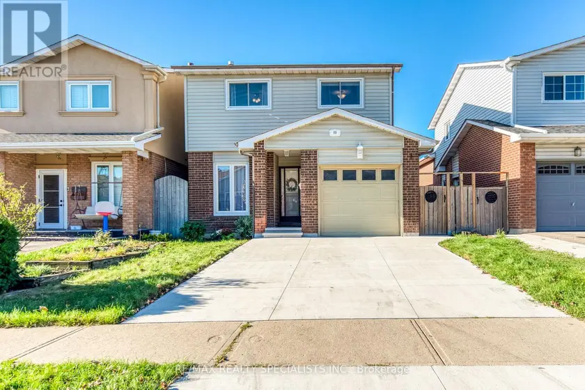 Detached at 69 WINTERFOLD DRIVE, Brampton