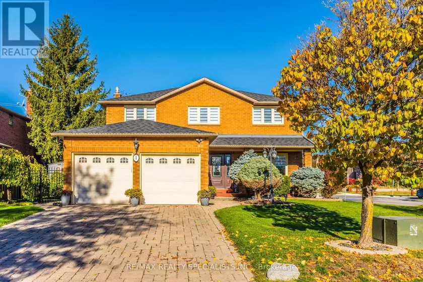Detached at 1 BURWASH COURT, Brampton