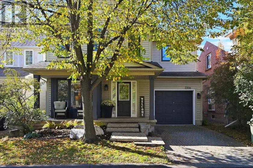Detached at 2206 CASSELMAN COURT, Burlington