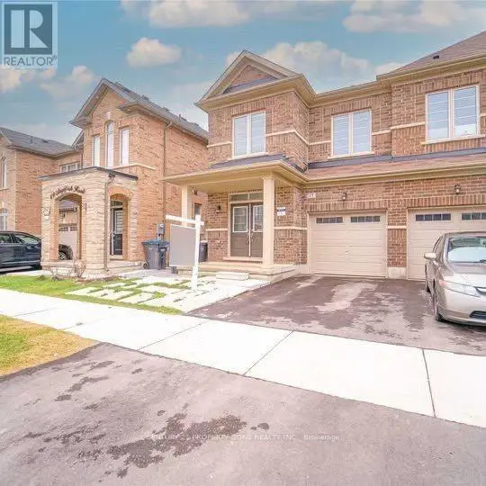 Semi-Detached/Link at UPPER - 17 ANGELFISH ROAD, Brampton