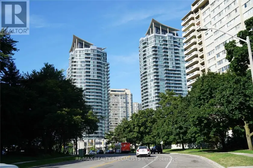 Apartment at 2207 - 33 ELM DRIVE, Mississauga