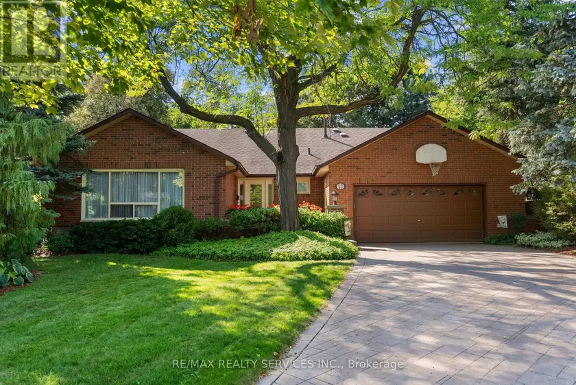 Detached at 22 OLDHAM CRESCENT, Brampton