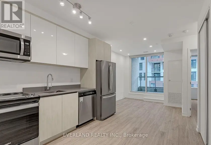 Apartment at 304 - 3100 KEELE STREET, Toronto