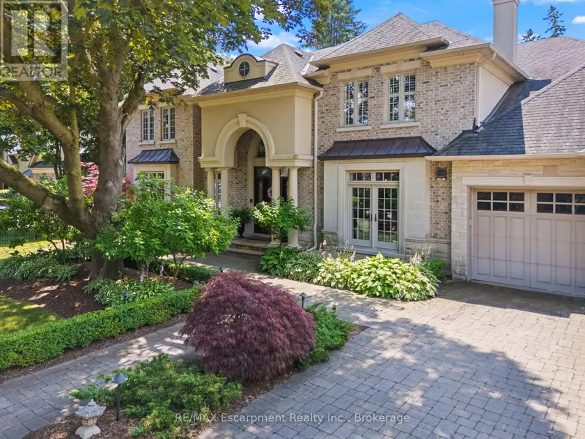 Detached at 254 DONESSLE DRIVE, Oakville