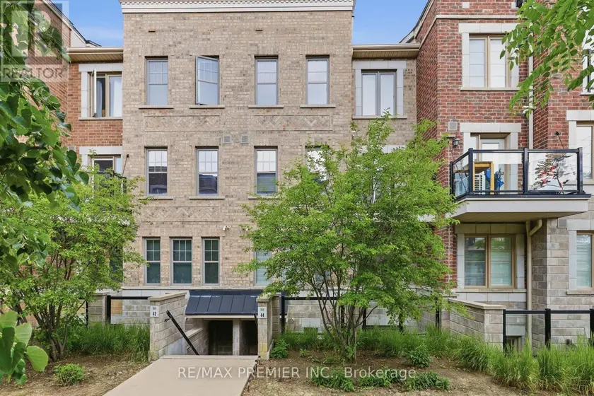 Townhouse at 44 - 2315 SHEPPARD AVENUE W, Toronto