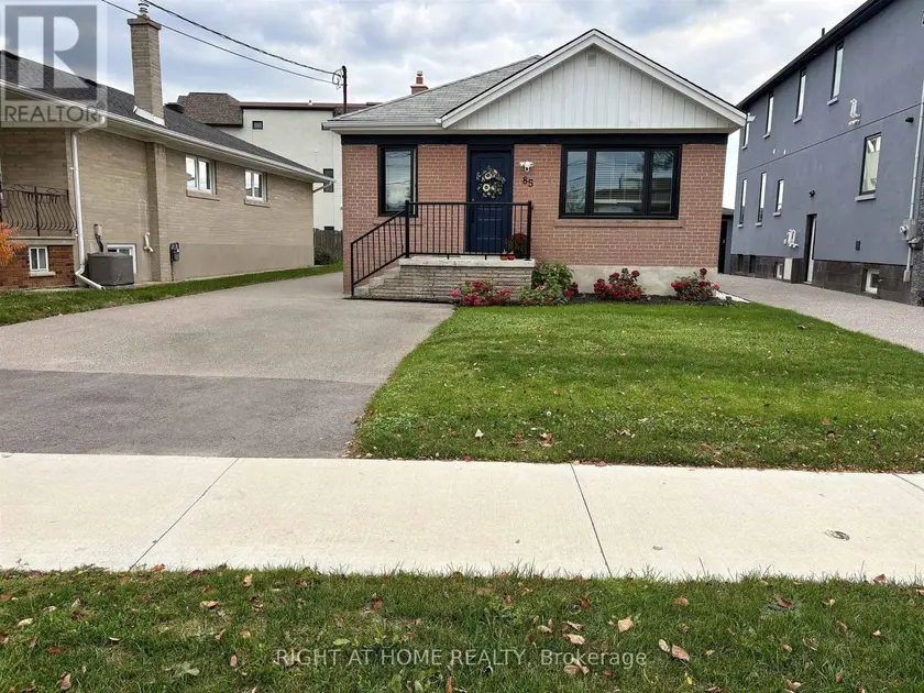 Detached at 85 FLORAL PARKWAY, Toronto