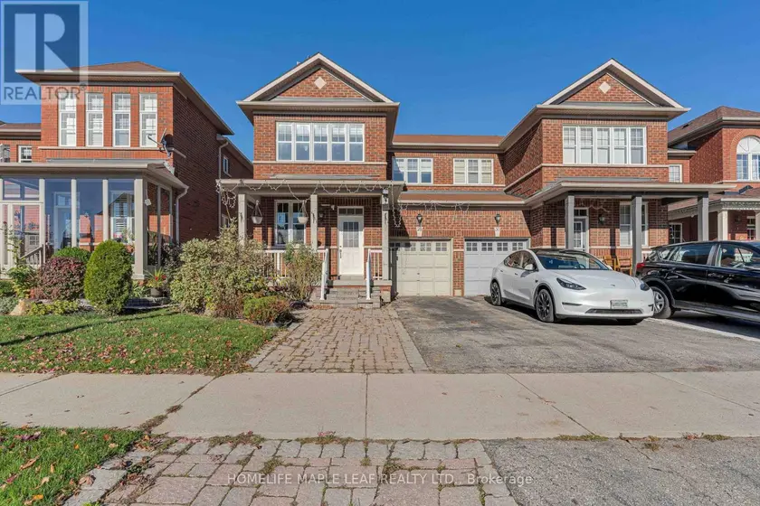 Semi-Detached/Link at 28 VINCENT STREET, Brampton