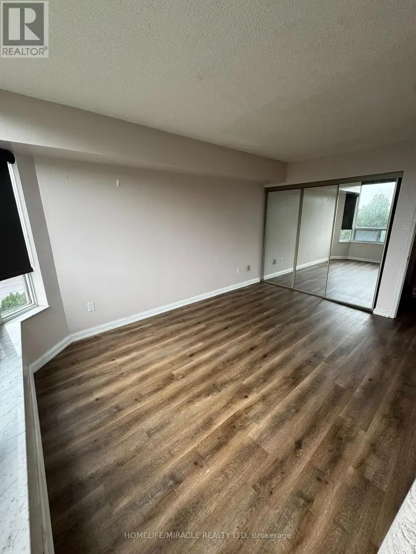 Apartment at 406 - 24 HANOVER ROAD, Brampton
