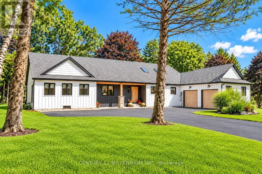 Detached at 17 AUTUMN DRIVE, Caledon