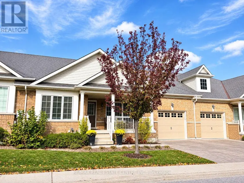 Townhouse at 16 LACORRA WAY, Brampton