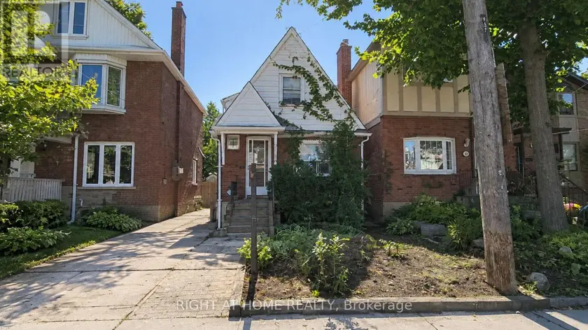Detached at 37 DEFOREST ROAD, Toronto