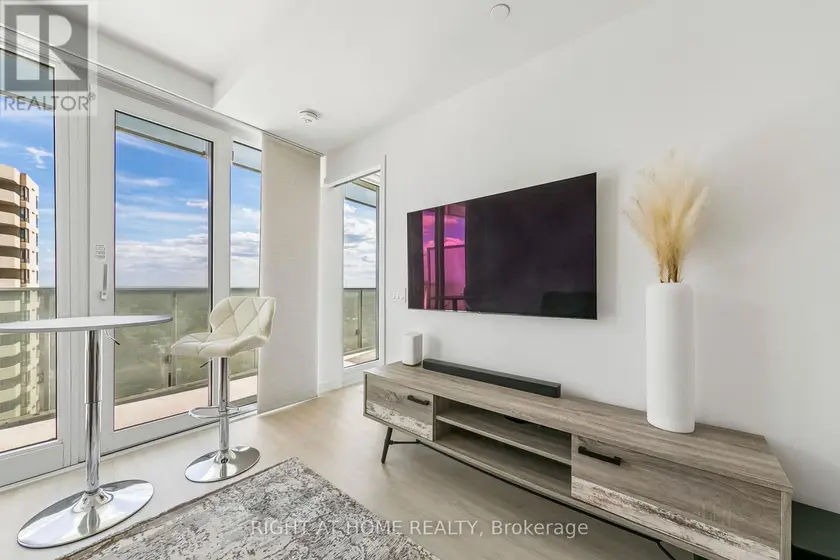 Apartment at 1405 - 3883 QUARTZ ROAD, Mississauga
