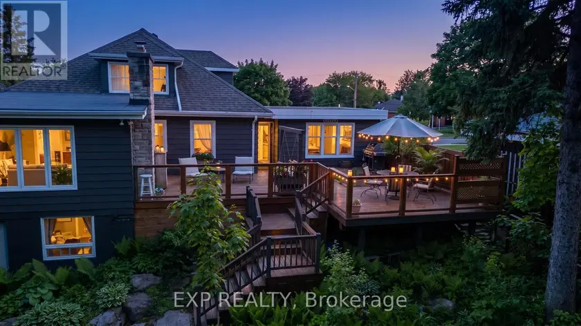 Detached at 19817 MAIN STREET, Caledon