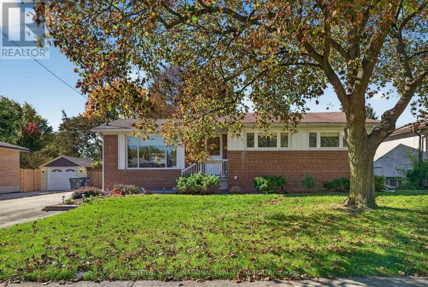 Detached at 871 MISSISSAUGA VALLEY BOULEVARD, Mississauga