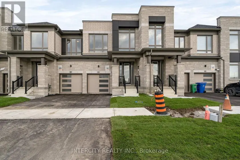Townhouse at 21-110 - 13957 CHICKADEE LANE, Caledon